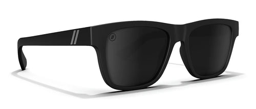 Blenders Tate - Matte Black / Smoke